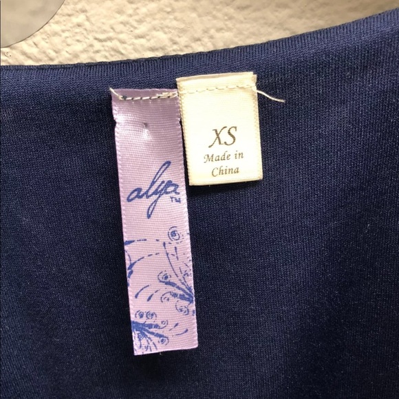 NWOT Cut Out Romper - Picture 5 of 6